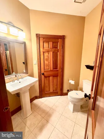 $849,900 | 632 East Lost Pine Way Road, Absecon, NJ 08205