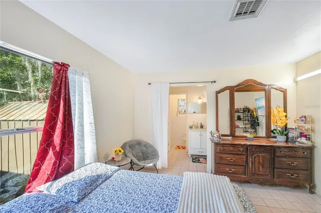 $220,000 | 2330 Wydine Drive, Lakeland, FL 33801