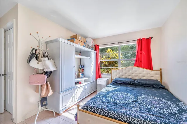 $220,000 | 2330 Wydine Drive, Lakeland, FL 33801