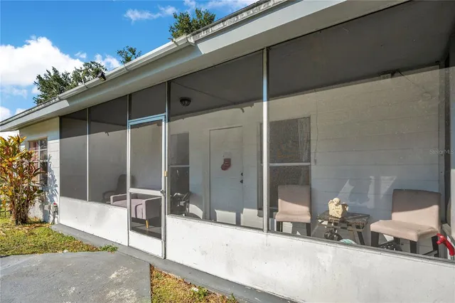 $220,000 | 2330 Wydine Drive, Lakeland, FL 33801