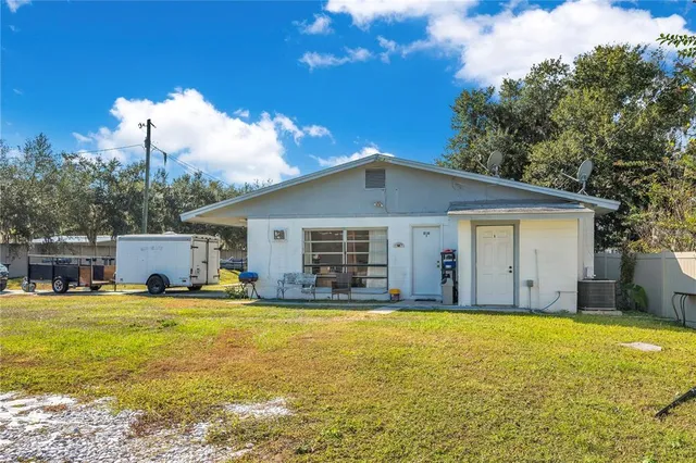$220,000 | 2330 Wydine Drive, Lakeland, FL 33801