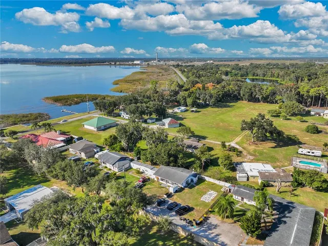 $220,000 | 2330 Wydine Drive, Lakeland, FL 33801