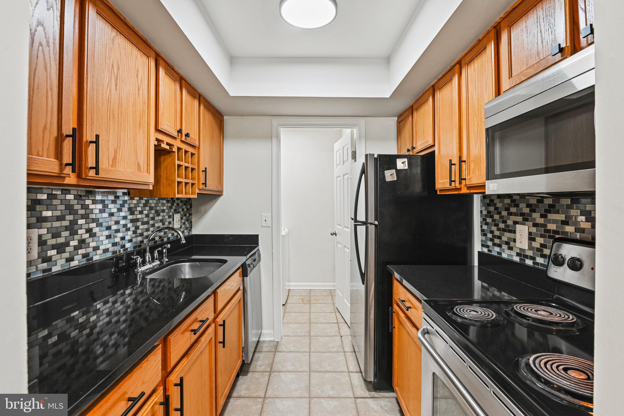 14905 Rydell Road, Unit 202 Centreville, VA 20121 - Photo 4 of 28