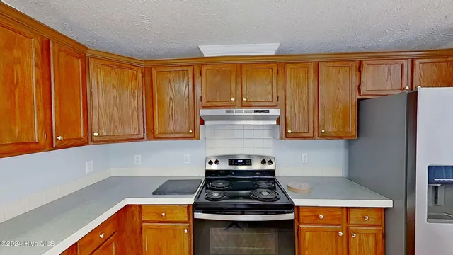 $2,200 | 4618 Gordon Road, Wilmington, NC 28405