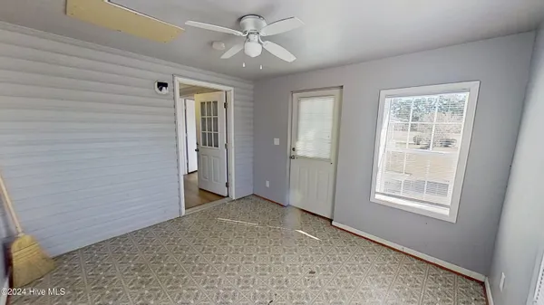 $2,150 | 4618 Gordon Road, Wilmington, NC 28405