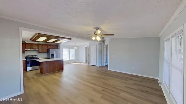 $2,150 | 4618 Gordon Road, Wilmington, NC 28405