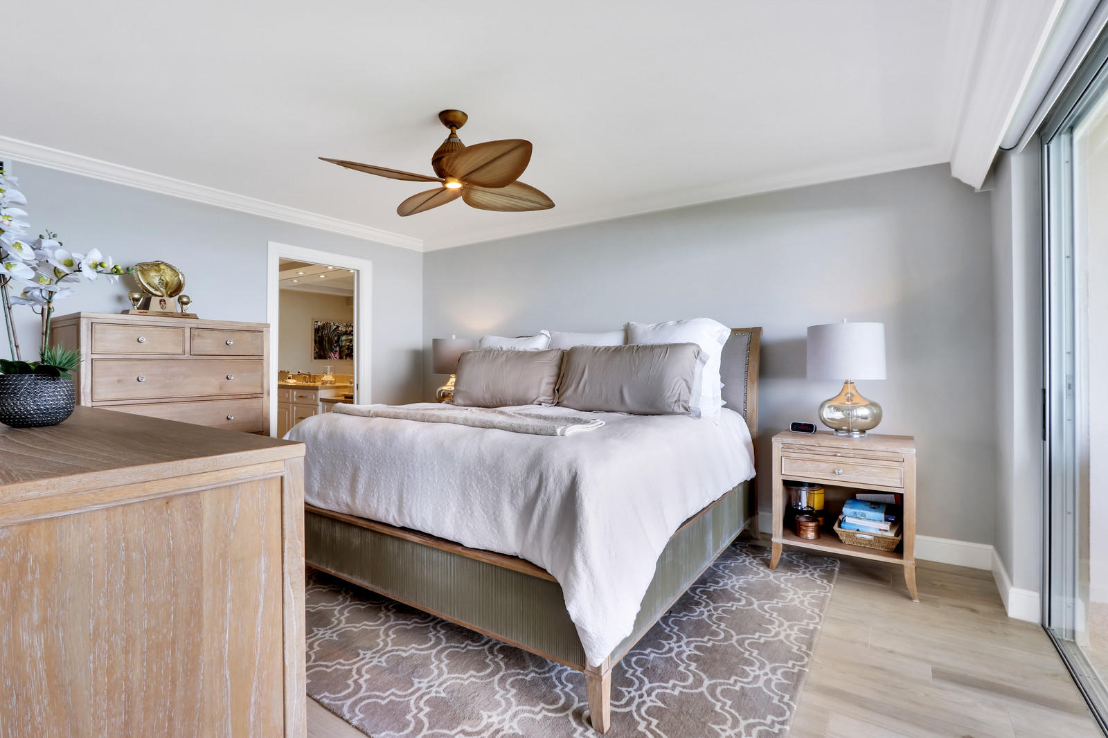 350 South Beach Road, Unit 306 Jupiter, FL 33469 - Photo 11 of 20 Master Bedroom