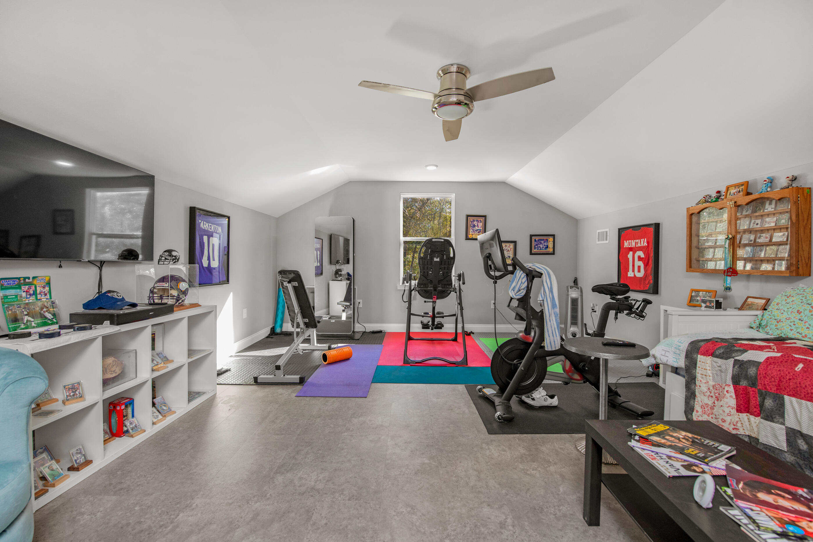 342 Eastern Street Freeport, FL 32439 - Photo 46 of 76 2nd floor bonus room