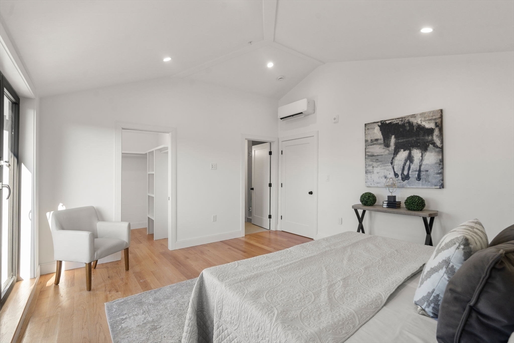 9 Sydney Street, Unit PH2 Boston, MA 02125 - Photo 13 of 25