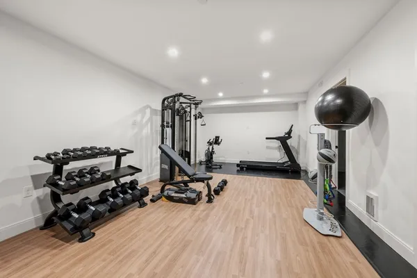 $979,000 | 9 Sydney Street, Unit PH2, Boston, MA 02125