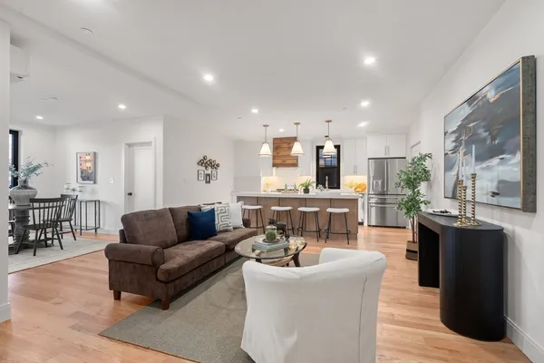 $979,000 | 9 Sydney Street, Unit PH2, Boston, MA 02125