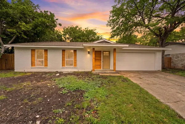 $379,999 | 1209 Briarcove Drive, Richardson, TX 75081