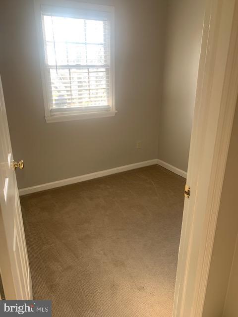 39 Laurie Lane Lititz, PA 17543 - Photo 5 of 8 an empty room with a window