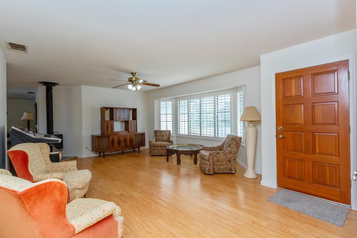 16252 Anaconda Road Madera, CA 93636 - Photo 3 of 24 Gallery Image 3