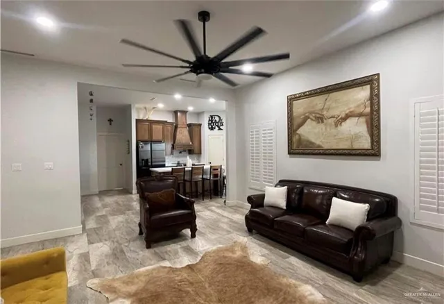 $475,000 | 1720 Fm 886, Sullivan City, TX 78595