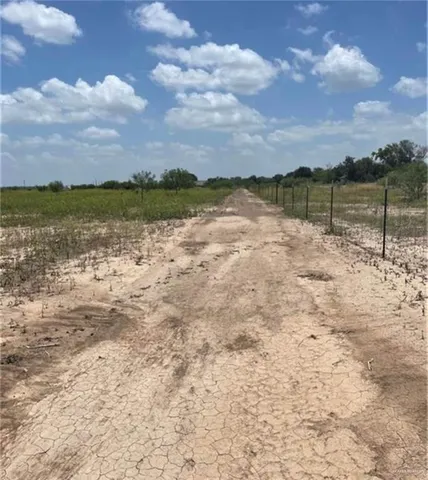 $475,000 | 1720 Fm 886, Sullivan City, TX 78595