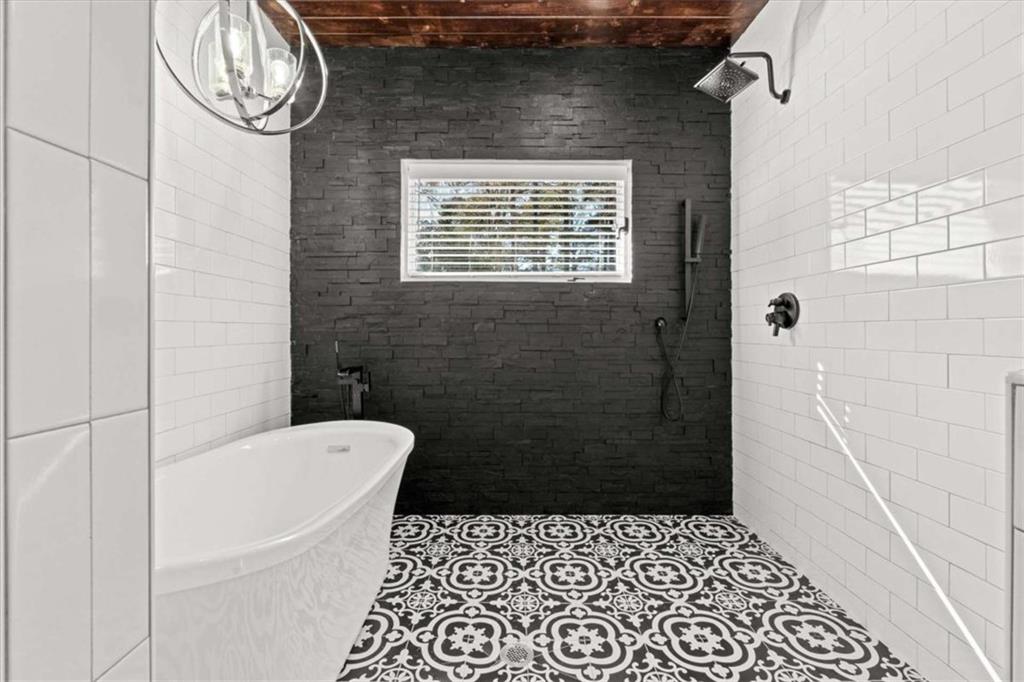 1127 Lakeshore Court Villa Rica, GA 30180 - Photo 28 of 86