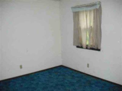 1503 Fenner Road Owosso, MI 48867 - Photo 6 of 9 20136333-5.JPG