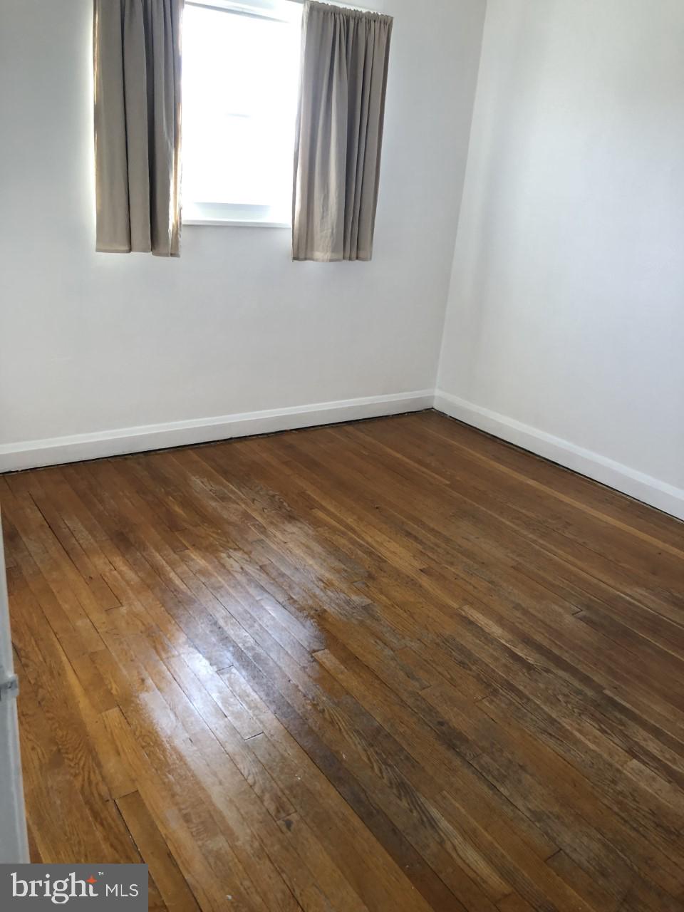 8260 Kavanagh Road Baltimore, MD 21222 - Photo 4 of 7