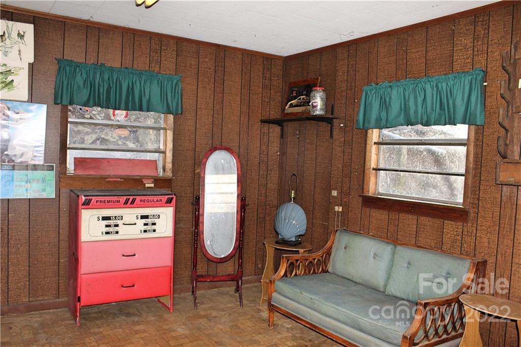 541 Incinerator Road Clyde, NC 28721 - Photo 7 of 11