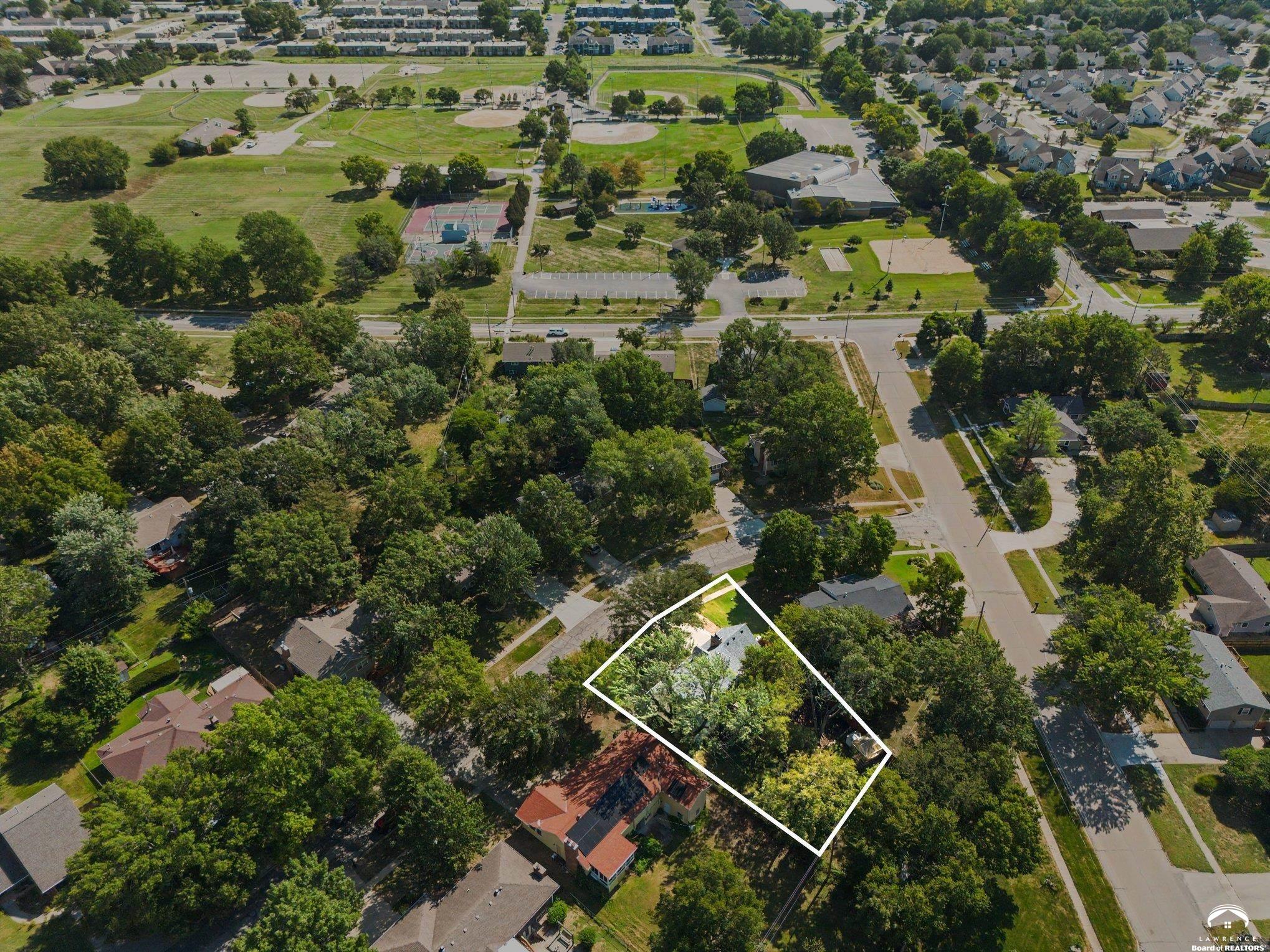 2905 Rimrock Drive Lawrence, KS 66047 - Photo 32 of 38 Gallery Image 32