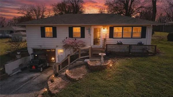 $254,900 | 508 East Price Avenue, Savannah, MO 64485