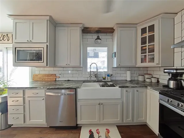 $299,900 | 508 East Price Avenue, Savannah, MO 64485