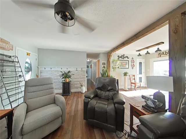 $299,900 | 508 East Price Avenue, Savannah, MO 64485