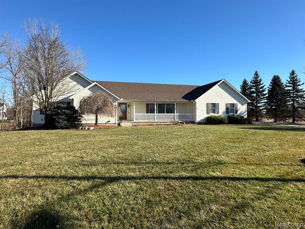 26237 Arsenal Road Flat Rock, MI 48134 - Photo 1 of 30 Gallery Image 1