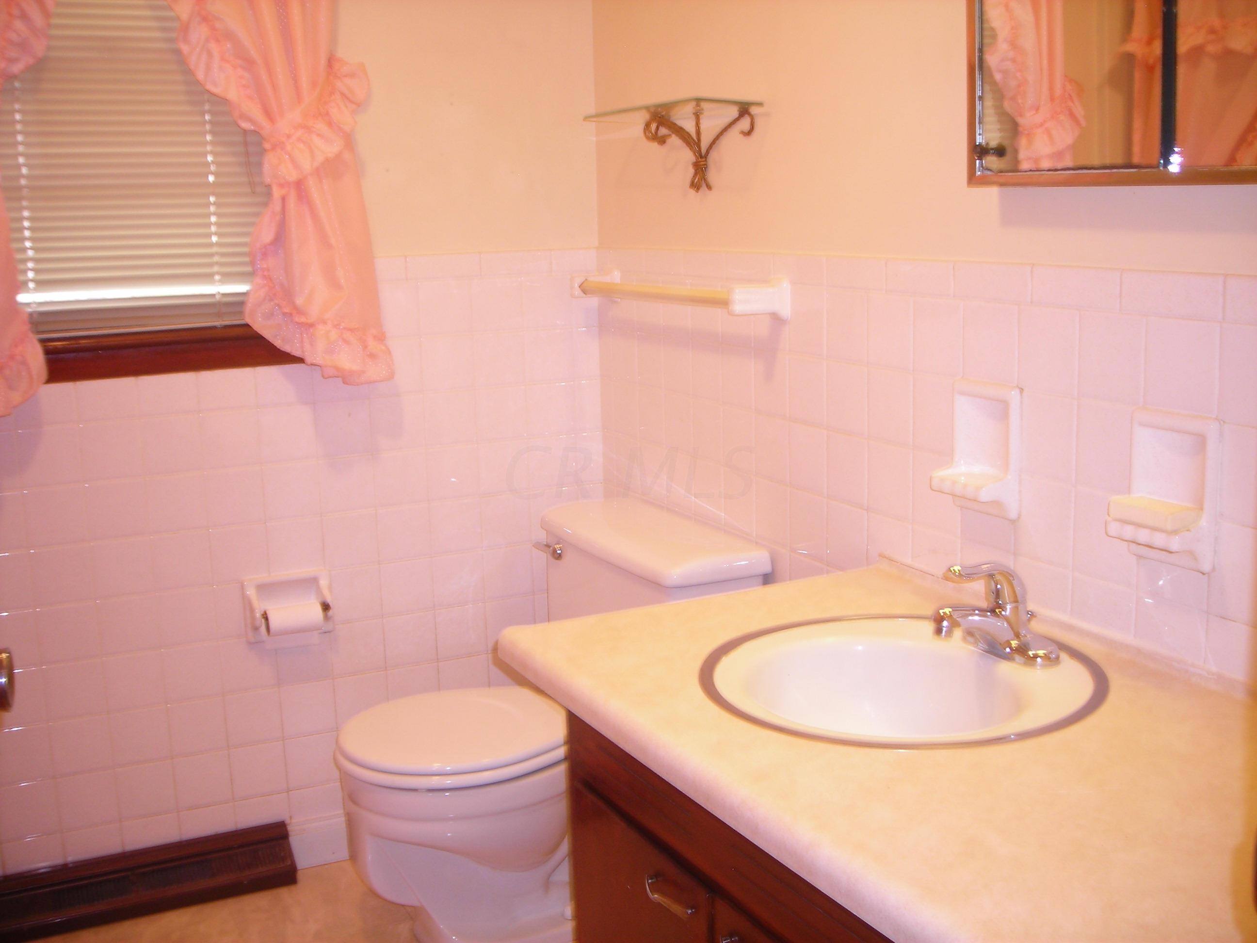 6874 Big Walnut Road Westerville, OH 43082 - Photo 3 of 10 Gallery Image 3