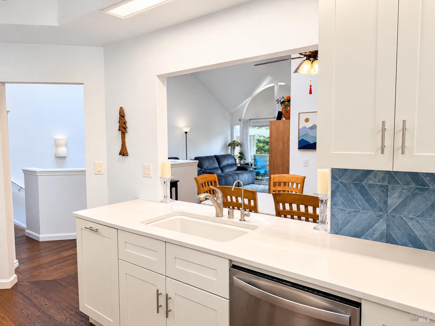 2008 Stonefield Lane Santa Rosa, CA 95403 - Photo 12 of 52 Gallery Image 12