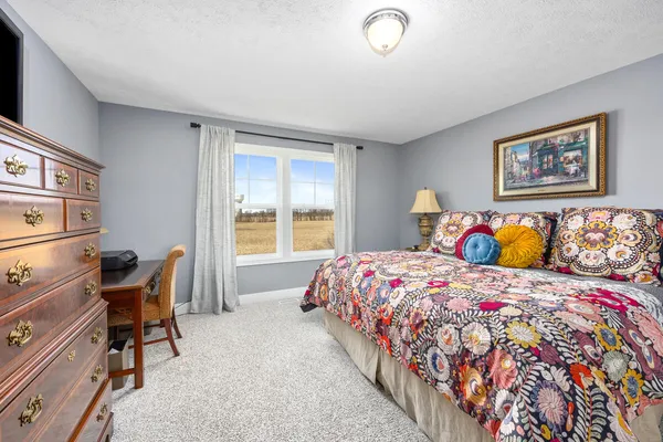 $345,000 | 8911 Barrington Lane, Unit 30, Jenison, MI 49428