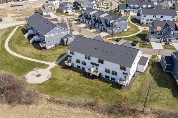 $345,000 | 8911 Barrington Lane, Unit 30, Jenison, MI 49428