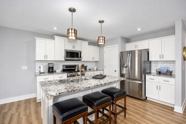 $345,000 | 8911 Barrington Lane, Unit 30, Jenison, MI 49428