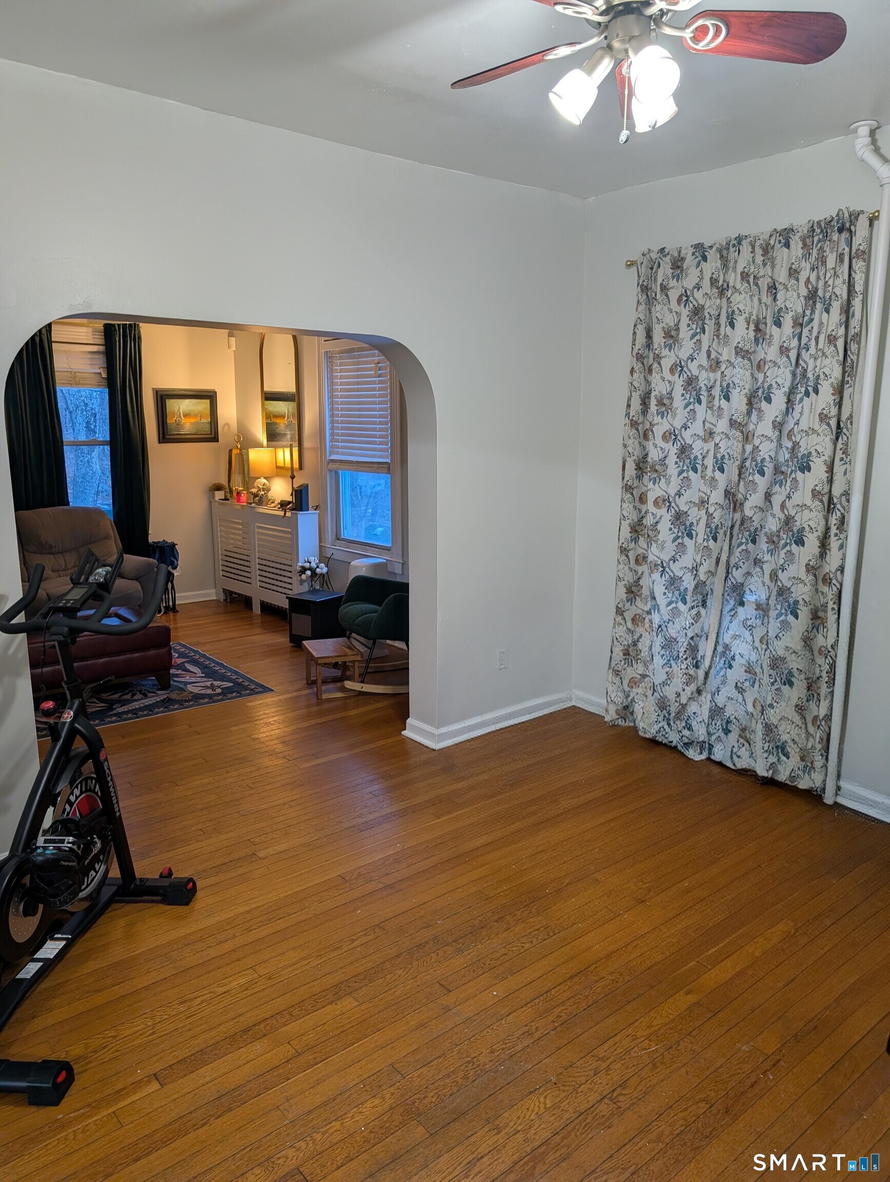 100 7th Street Norwich, CT 06360 - Photo 13 of 32 a view of a livingroom with furniture and a livingroom
