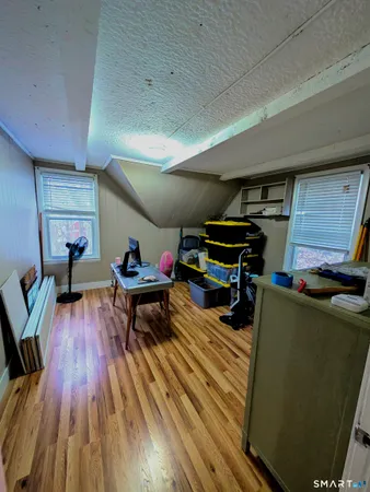 $235,000 | 100 7th Street, Norwich, CT 06360