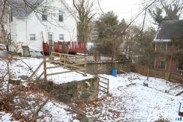 $235,000 | 100 7th Street, Norwich, CT 06360