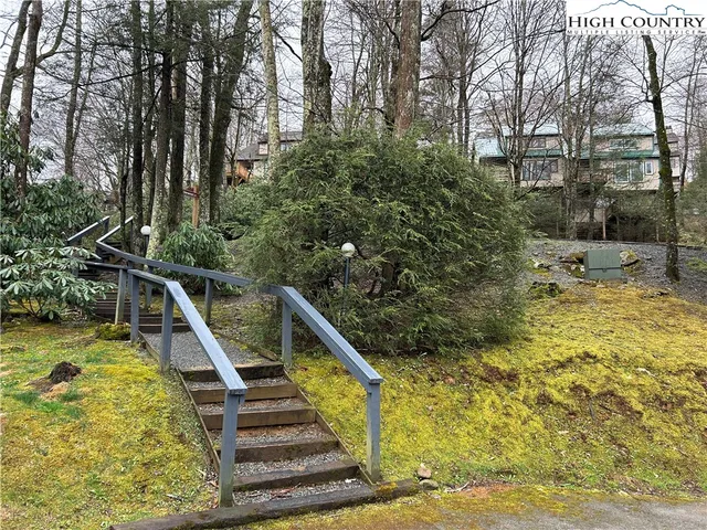 $325,000 | 150 Glenwood Lane, Unit A1, Sugar Mountain, NC 28604