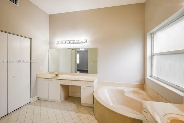 $4,100 | 1436 Northwest 159th Lane, Hollywood, FL 33028