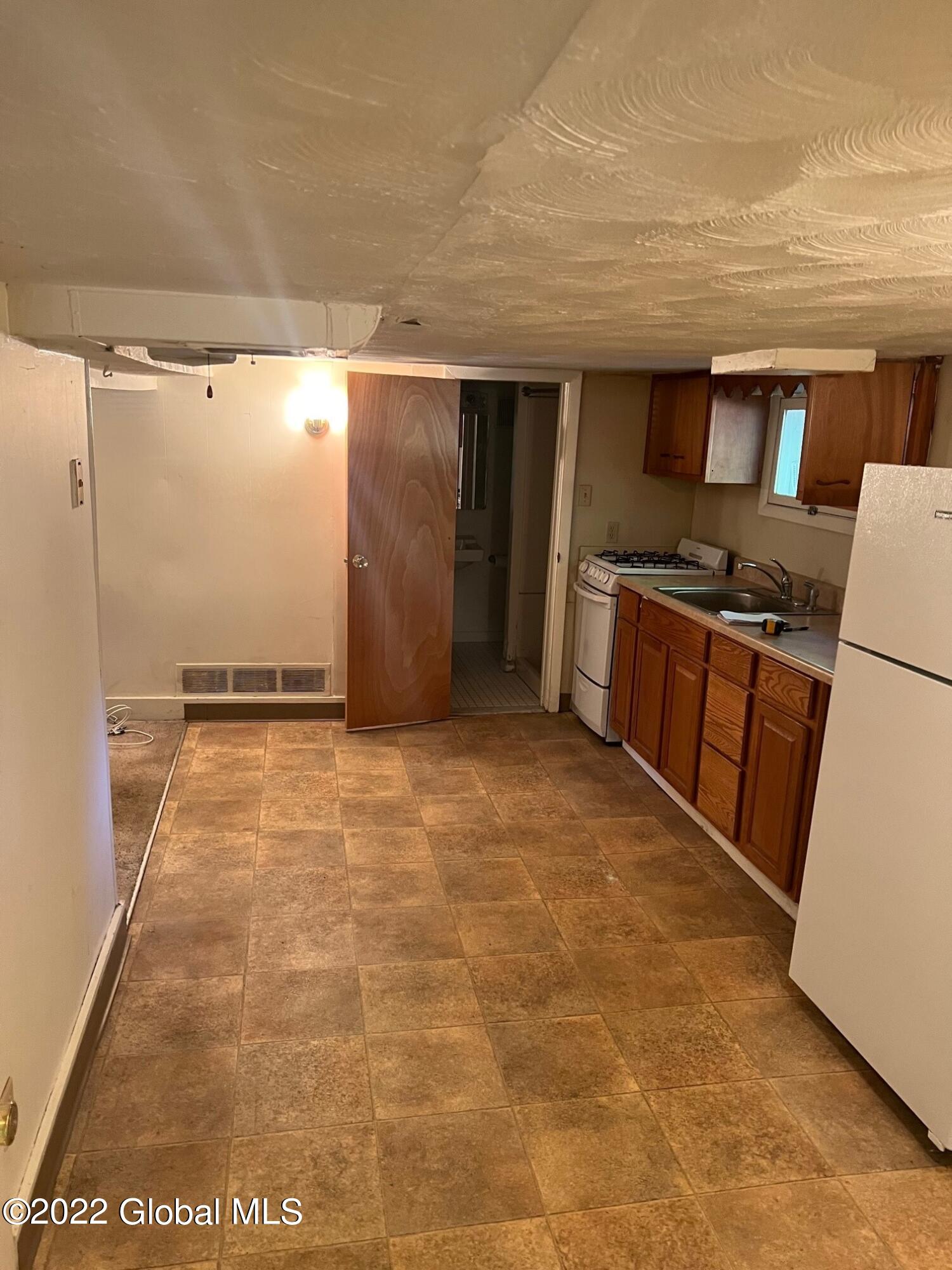 106 Braintree Street, Unit BSMNT Colonie, NY 12205 - Photo 2 of 8 2