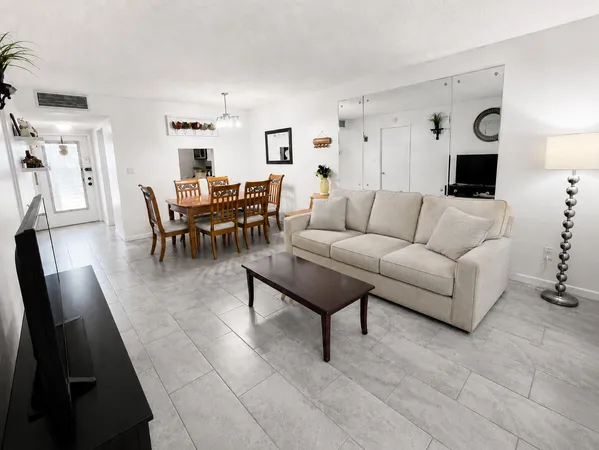 $1,500 | 6300 Northwest 62nd Street, Unit 308, Tamarac, FL 33319