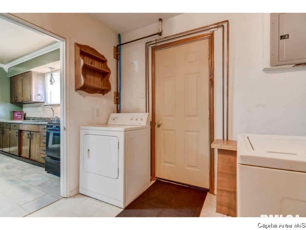4251 Laverna Road Springfield, IL 62707 - Photo 18 of 35