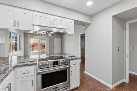 $315,000 | 417 East Magnolia Avenue, Hanford, CA 93230