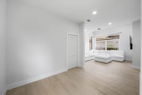 $949,900 | 6674 Northwest 25th Avenue, Boca Raton, FL 33496