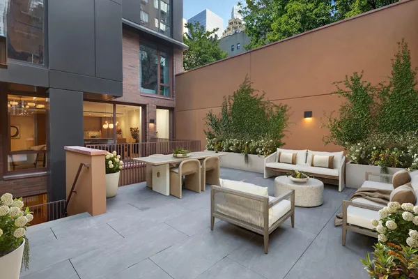 $3,850,000 | 349 West 51st Street, Unit GARDENA | Hell's Kitchen