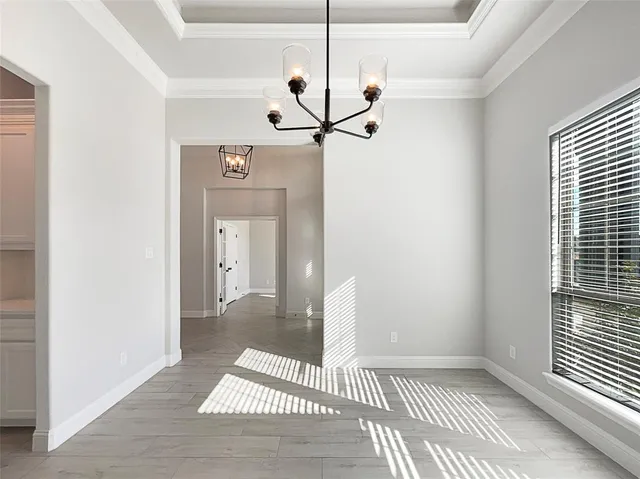 $600,000 | 405 Oak Mdw Lane, Weatherford, TX 76085