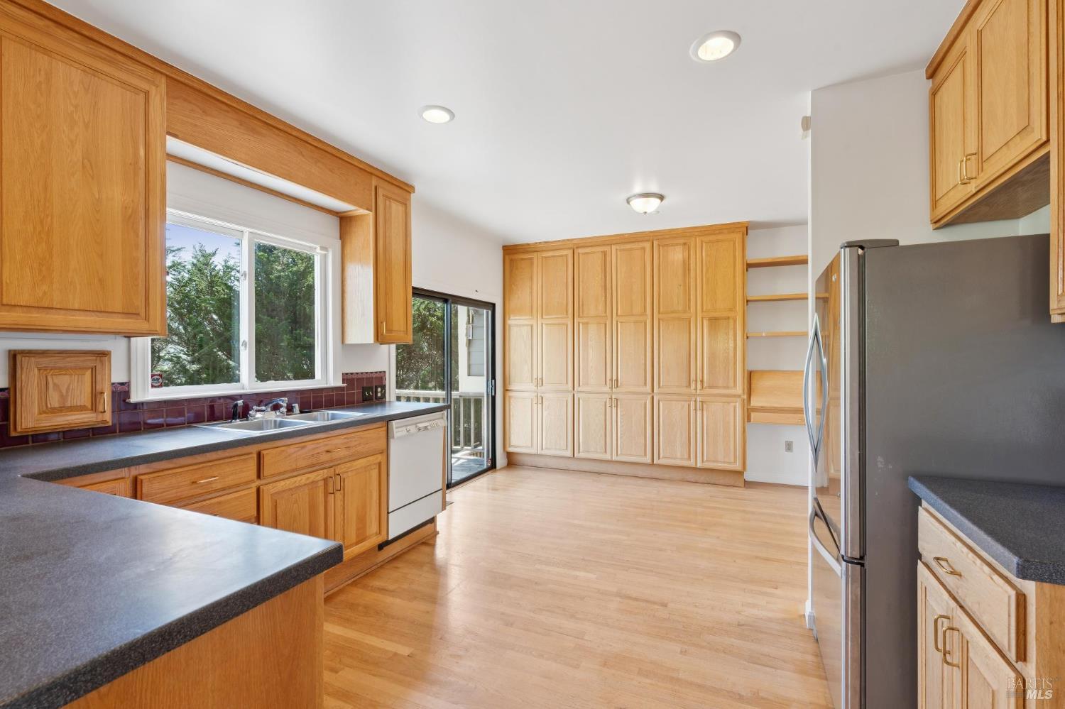 11798 Highway 1 Point Reyes Station, CA 94956 - Photo 11 of 64