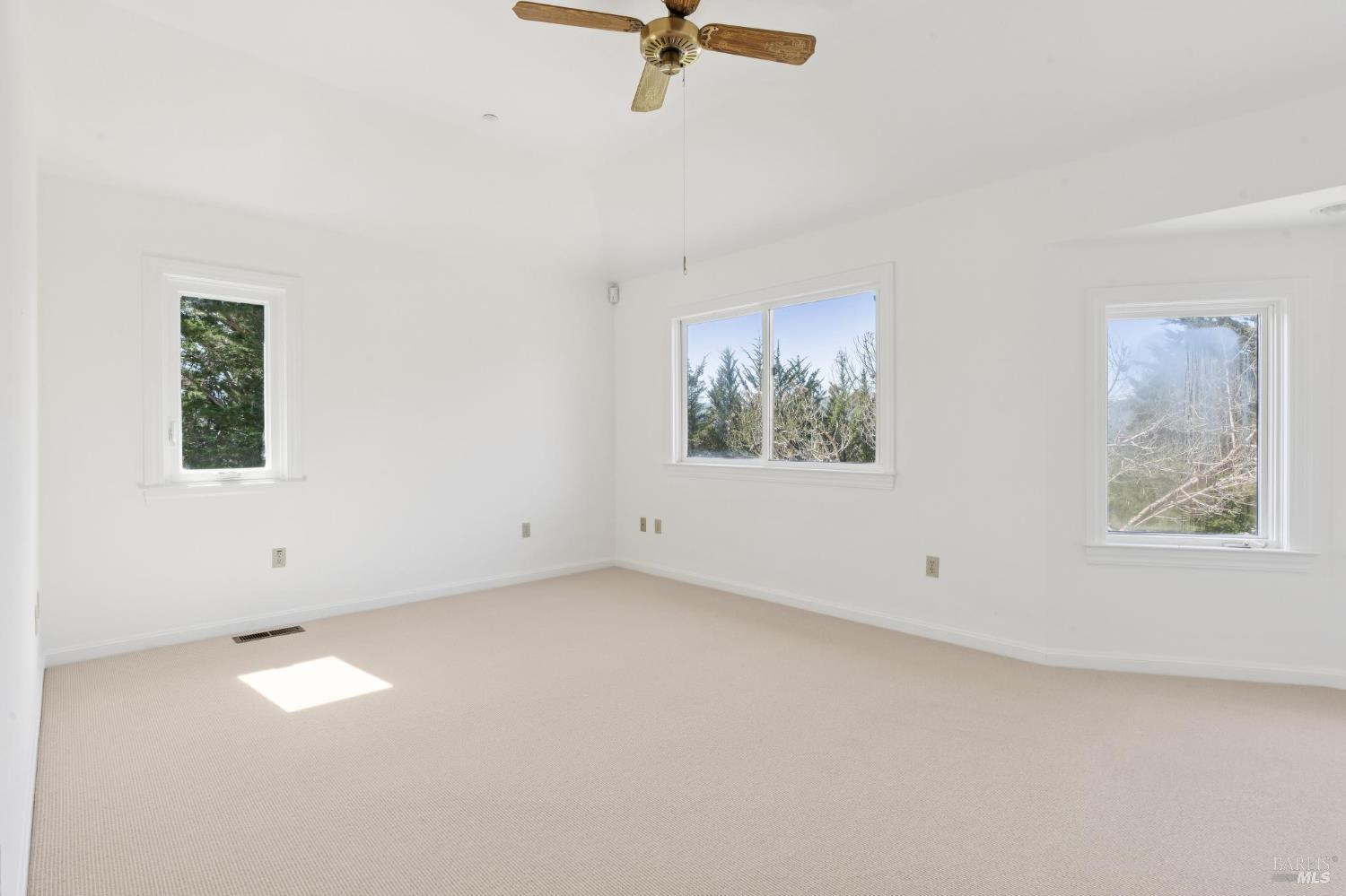 11798 Highway 1 Point Reyes Station, CA 94956 - Photo 23 of 64