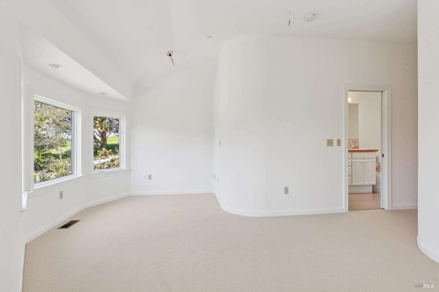 11798 Highway 1 Point Reyes Station, CA 94956 - Photo 24 of 64