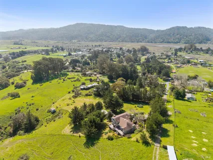$1,750,000 | 11798 Highway 1, Point Reyes Station, CA 94956